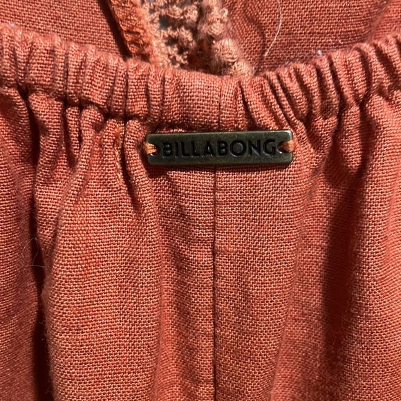 BILLABONG Burnt Orange Jumpsuit. Size M NWT - Picture 5 of 13